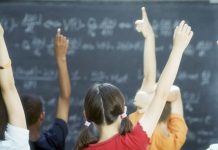833.795 de copii locuiesc în Republica Moldova. Cele mai populare prenume sunt David și Maxim – la băieți și Sofia și Anastasia – la fete COPII LA SCOALA