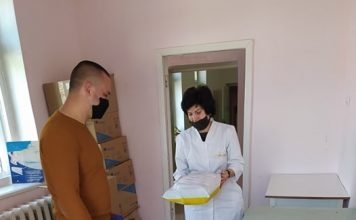 VIDEO: Un agent economic din Soroca a donat 500 de măști de protecție Spitalului Raional