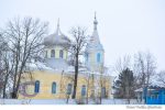 Badiceni sat iarna biserica