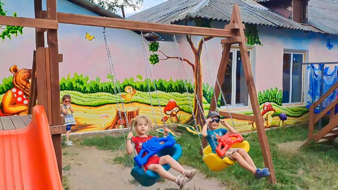 copii gradinita 1 din Sorocajpg(1)(1)