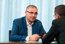 Renato Usatîi: Vom introduce un meniu unic de alimentație pentru toți elevii din școli.