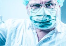 Medic din Florești, condamnat pentru corupere pasivă: lua bani de la pacienți și reprezentanții companiilor farmaceutice