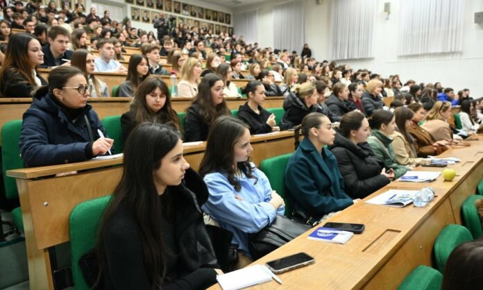 490832794_1087525450086321_7009896453181485718_n