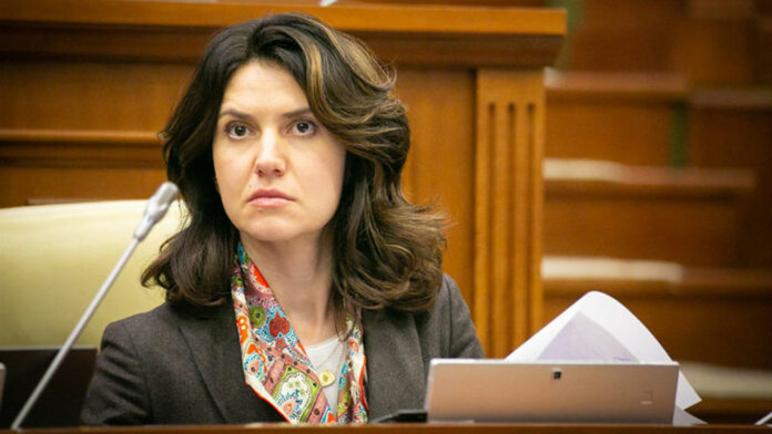 990a848f8f3e33210195d64d3ffc574d_990a848f8f3e33210195d64d3ffc574d-b864d8c5-98c5-49f2-8f64-1346000b31a5