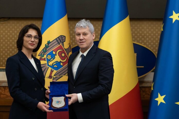 990a848f8f3e33210195d64d3ffc574d_misa_682f2fd312b65