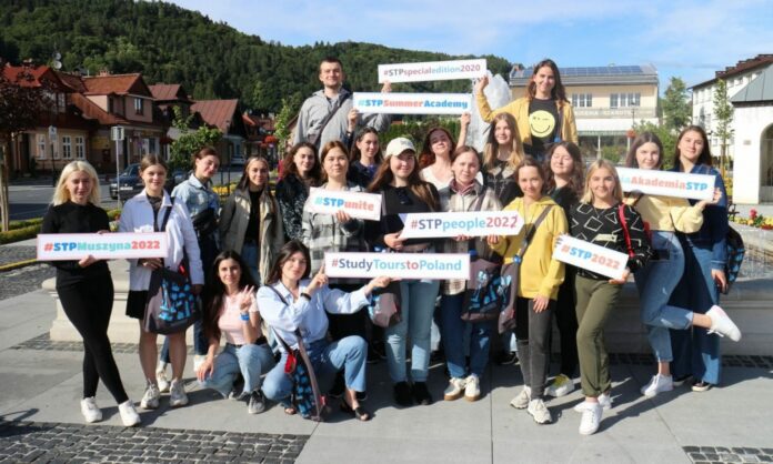 487529750_9538127196226681_1295008340592170855_n-1536x922