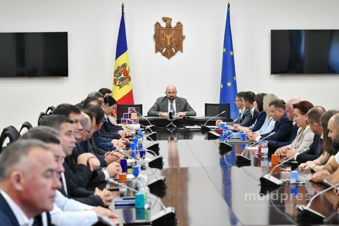 watermark_990a848f8f3e33210195d64d3ffc574d_dsc-5350-resize_68b0525061874