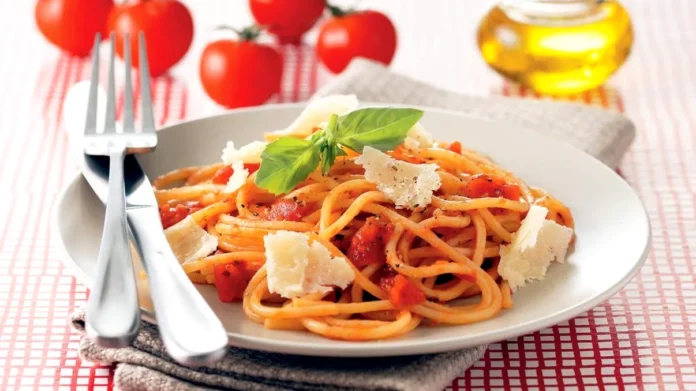 Cel-mai-bun-sos-pentru-paste-din-lume-are-doar-trei-ingrediente.-Reteta-simpla-si-ieftina-dezvaluita-1024x685