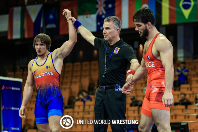 86kg FS - Eugeniu Mihalcean (MDA) df. Rakhim Magamadov (FRA)