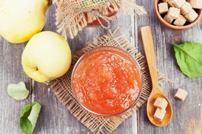 Fresh,Quince,Jam,On,The,Wooden,Table