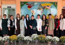 O zi pentru cei care ne luminează drumul – elevii sofieni au marcat Ziua Profesorului