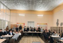 Campania „Fii vocea care oprește violența în școală!” prinde viață la Colegiul „Mihai Eminescu” / VIDEO