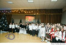 Liceul Teoretic „Petru Rareș” găzduiește Festivalul Tradițiilor de Iarnă / GALERIE FOTO