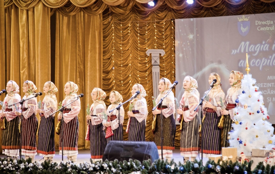 „Magia Iernii, un basm al copilăriei noastre” – Tradiție, Strălucire și Emoție în pragul sărbătorilor de Crăciun