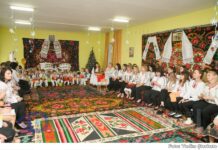 Șezătoare ca pe timpuri la Bădiceni: tradițiile strămoșești au prins viață la grădinița „Albinuța” / GALERIE FOTO