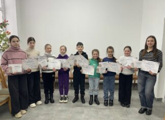 Ansamblul „Struguraș” din Racovăț, distins cu premii de prestigiu