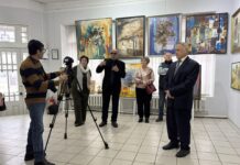 Expoziția „Izvorul Inspirației” a pictorului Victor Tetco, inaugurată la Muzeul de Istorie și Etnografie din Soroca