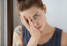 De ce ne plictisim și cum să depășim acest sentiment