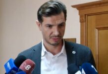 „Cu febră de peste 38 de grade”. Avocatul lui Plahotniuc spune când va putea fi audiat clientul său