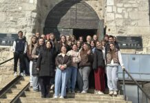 Elevii Colegiului „Mihai Eminescu” din Soroca în vizită de studiu la Cetatea Soroca / GALERIE FOTO