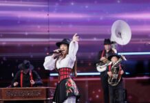 Ionela Stînă, adolescenta de 13 ani din Chetrosu, a impresionat juriul de la Românii au Talent