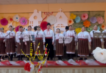 Ziua de 8 Martie sărbătorită la Răcovăț prin muzică și tradiție / VIDEO