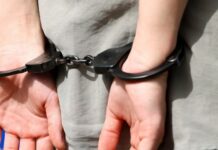 A furat 100.000 de lei și acum riscă să stea la închisoare de la 8 la 10 ani