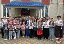 Întâlnire cu poetul Vitalie Gaiceanu la IET „Prichindel” din satul Vasilcău / VIDEO