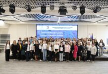 Elvira Condirachi din Florești, Irina Catlabuga și Samira Porcescu din Florești – premiante la olimpiada republicană