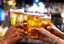 Un pahar „nevinovat” nu mai pare atât de nevinovat: studiul care leagă alcoolul moderat de schimbări în creier