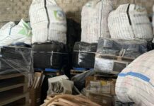 Trucarea unei licitații – au fost reținute patru persoane, iar alte șase persoane au fost citate