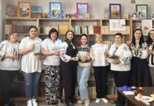 Tradiția prinde viață la Biblioteca Publică Șuri: un atelier care unește generații