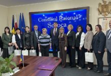 Opt profesori din Soroca au fost premiați la concursul raional „Pedagogul Anului 2026” / VIDEO