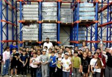 Elevii de la LT „Constantin Stere” au descoperit cum se produce apa minerală „Soroca”