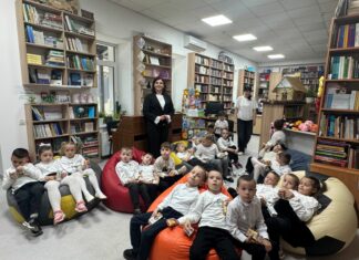 Micii preșcolari au descoperit magia lecturii la biblioteca din Soroca / VIDEO
