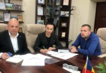 Cinci calculatoare donate Bibliotecii Municipale din Soroca de Biroul Regional de Cooperare Transfrontalieră Iași