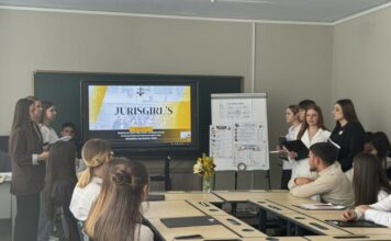 Viitorii juriști de la Colegiul „Mihai Eminescu” și-au prezentat rezultatele practicii profesionale / GALERIE FOTO