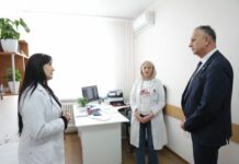 Ministrul Emil Ceban, la Drochia: „Dezvoltarea serviciilor medicale în teritoriu rămân priorități ale Ministerului Sănătății”