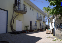 Averea nedeclarată și casa din fabrică a primarului de Comrat