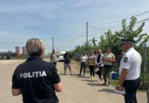 Polițiștii din Soroca au desfășurat activități de informare în Iarova și Bădiceni pentru prevenirea infracționalității