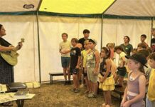 Zeci de copii participă la tabăra educativă organizată la Stoicani / VIDEO